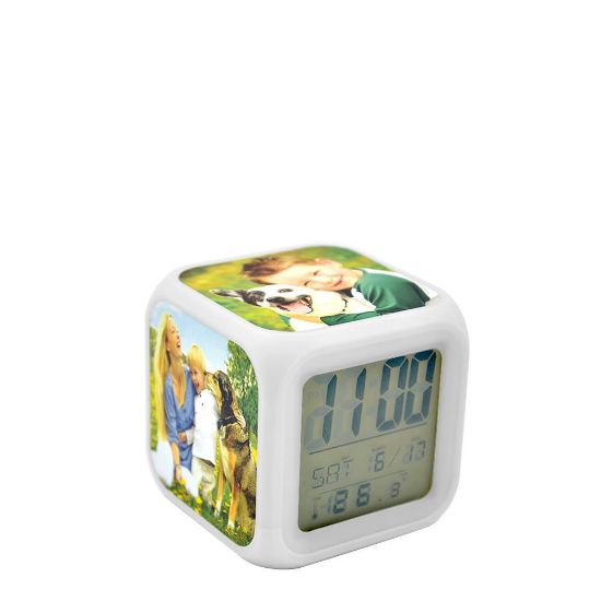 Picture of Clock 8x8cm (Desktop plastic) with alarm clock